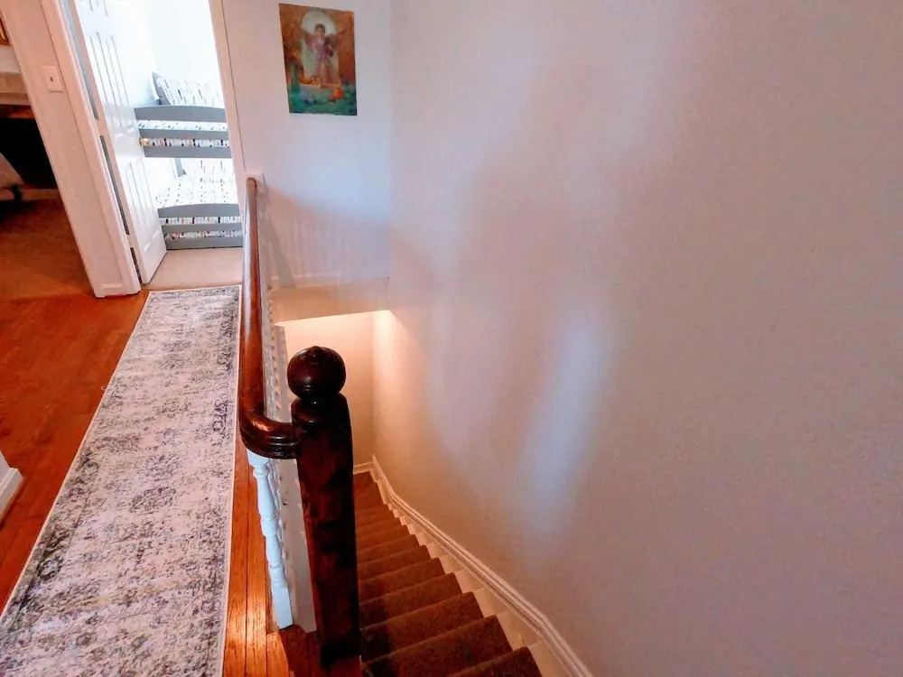 Hotspot On 17th St Nw 2br Steps To Dupont Circle 2 Bedroom Apts