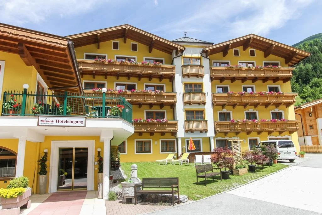 Hotel Oberwirt - nahe an Saalbach und Zell am See, Viehhofen Sommercard