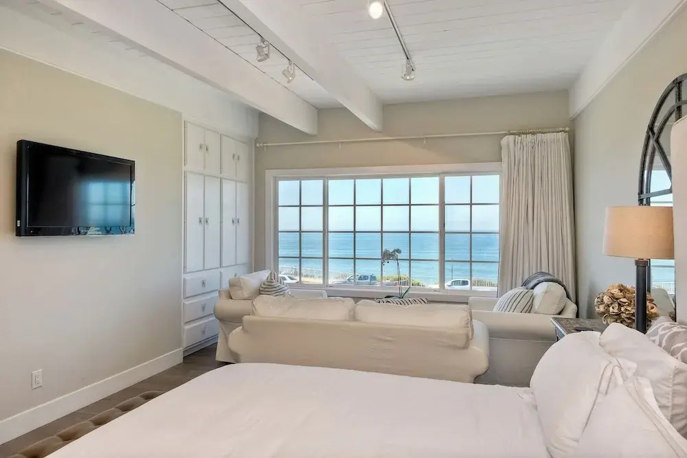 3690 Carlsbad Boulevard - Entire Home