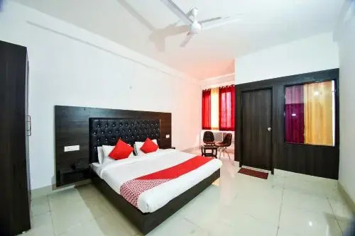 Hotel Victoria by OYO Rooms