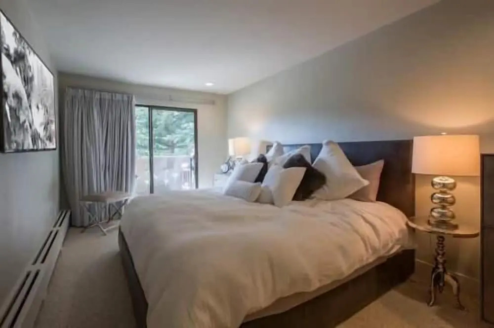 Condo Near Vail Village & Gondola with Free Parking & WiFi