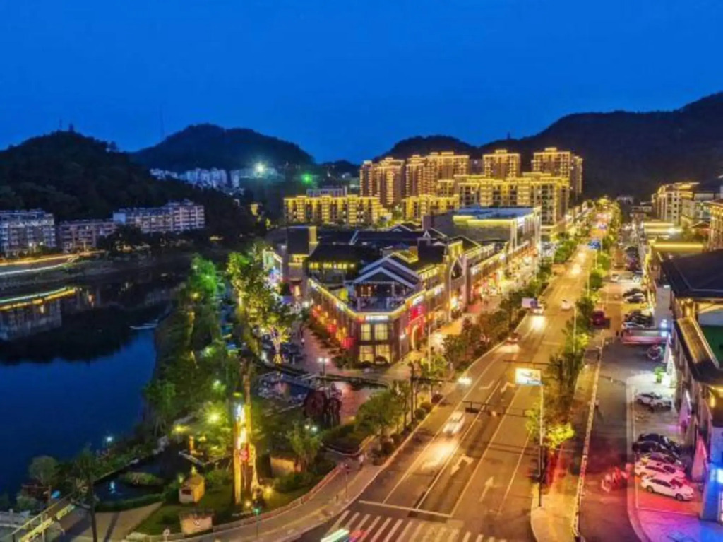 Hongting International Hotel（Central Lake District Store)