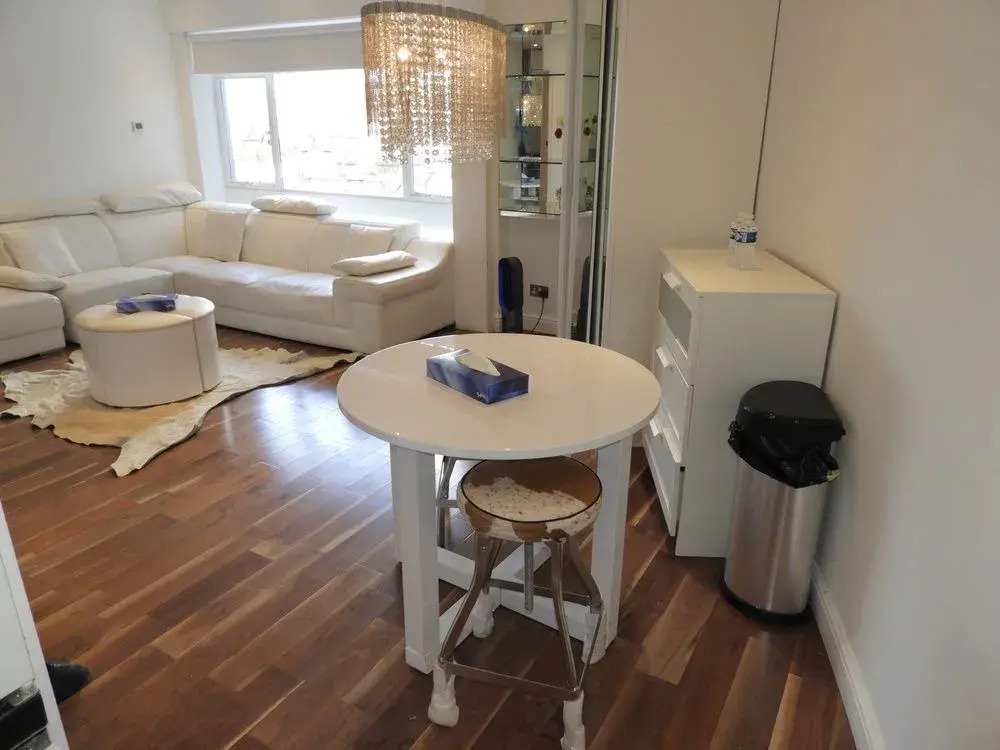 Knightsbridge 1 Bedroom Apartment
