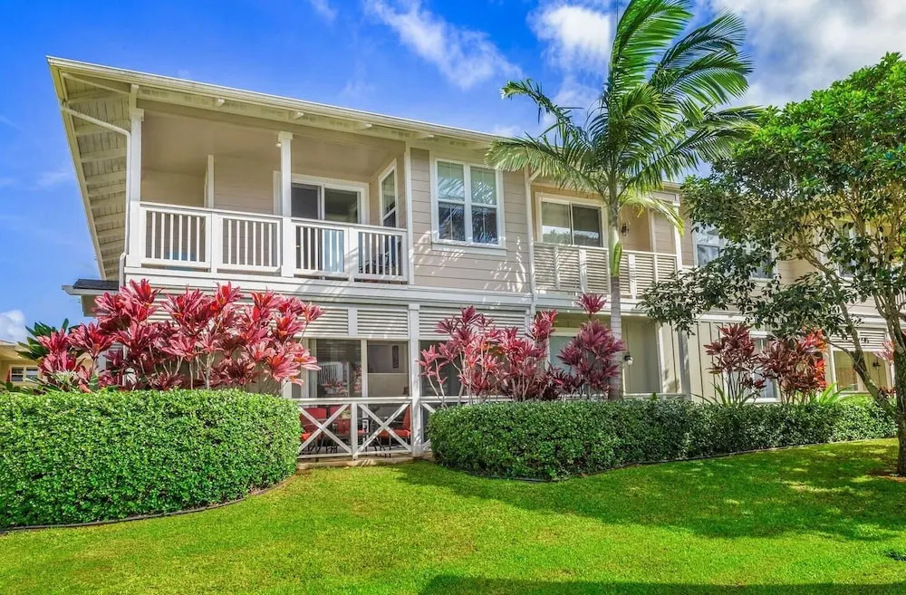 Leilani 3 Bedroom Condo