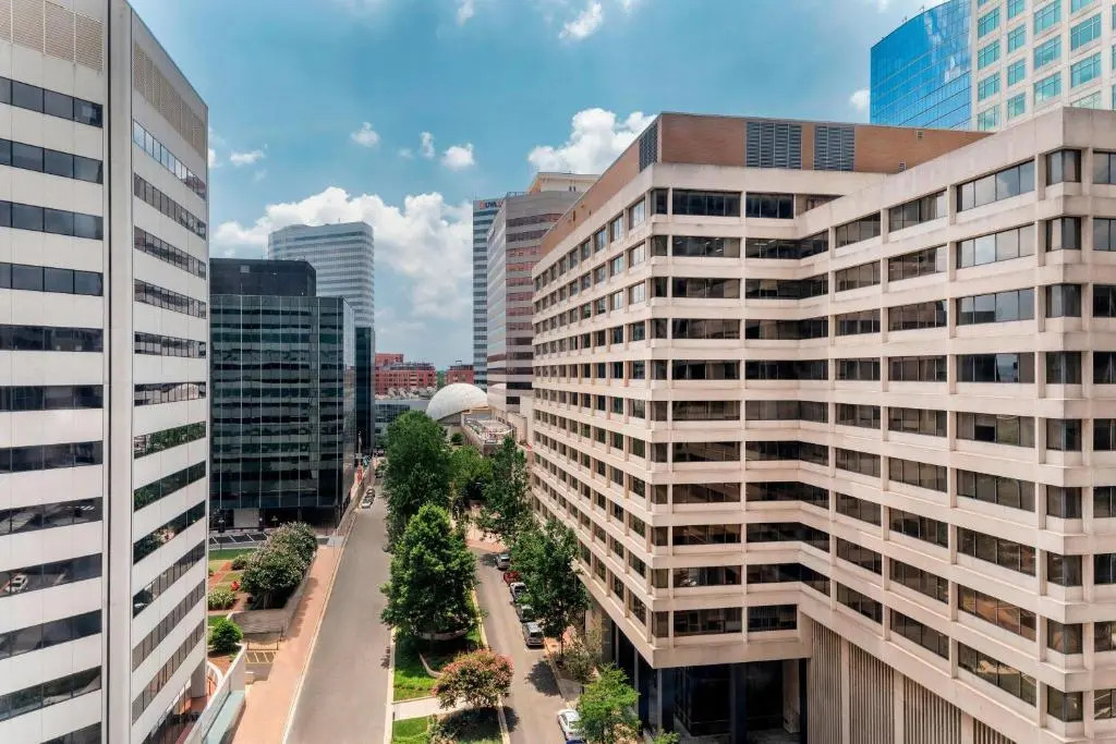Le Meridien Arlington