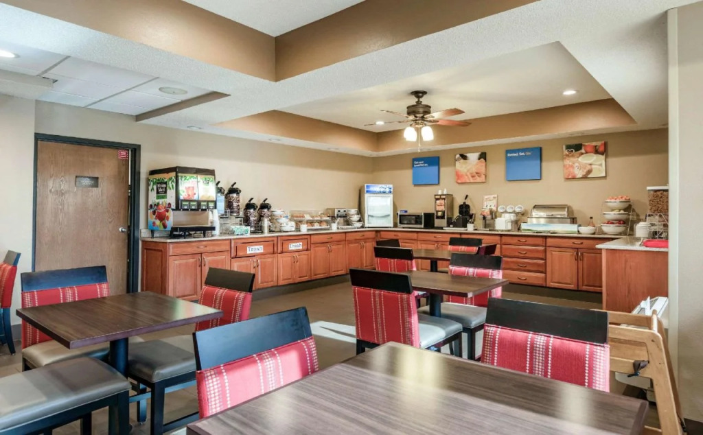AmericInn Kalamazoo