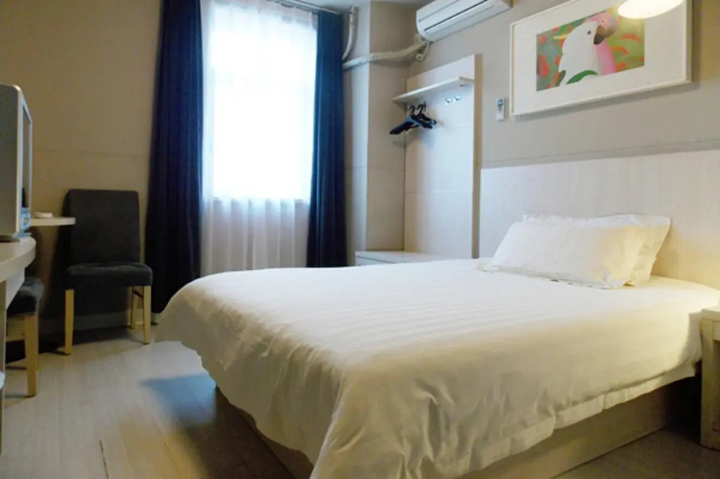 Jinjiang Inn Southwest Beijing Yuquan Road