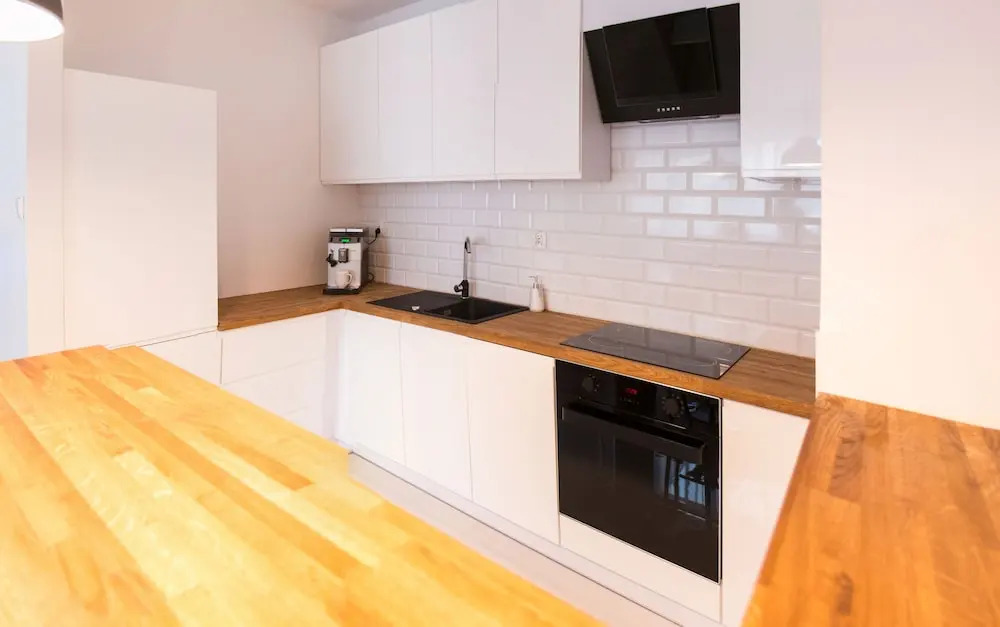Apartament F&J
