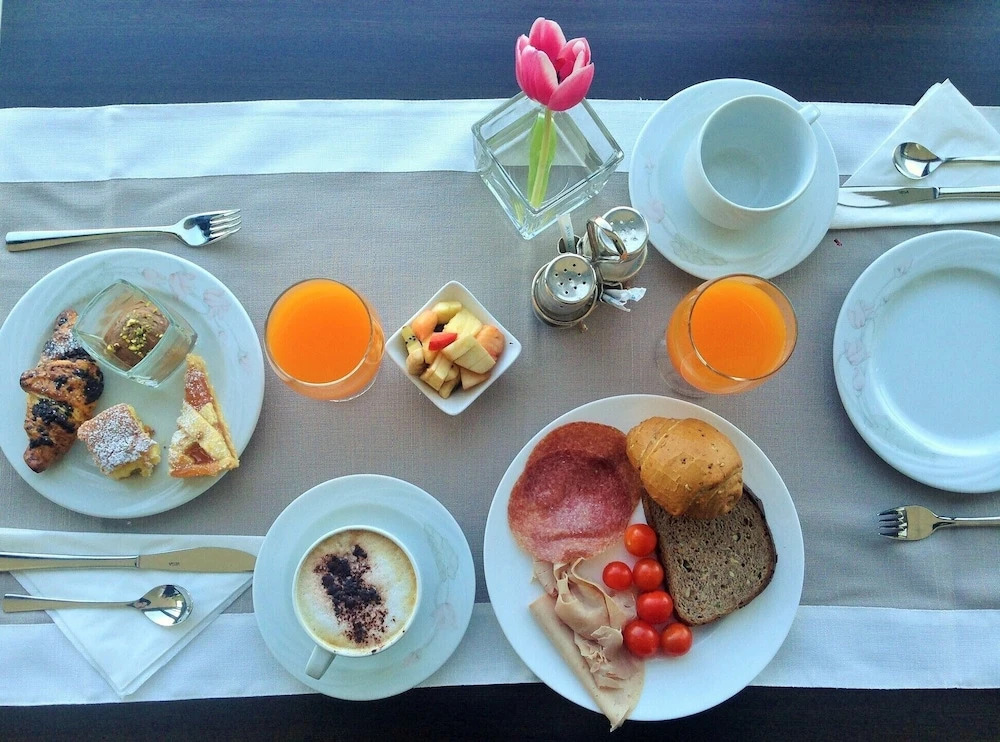 Piccolo Hotel
