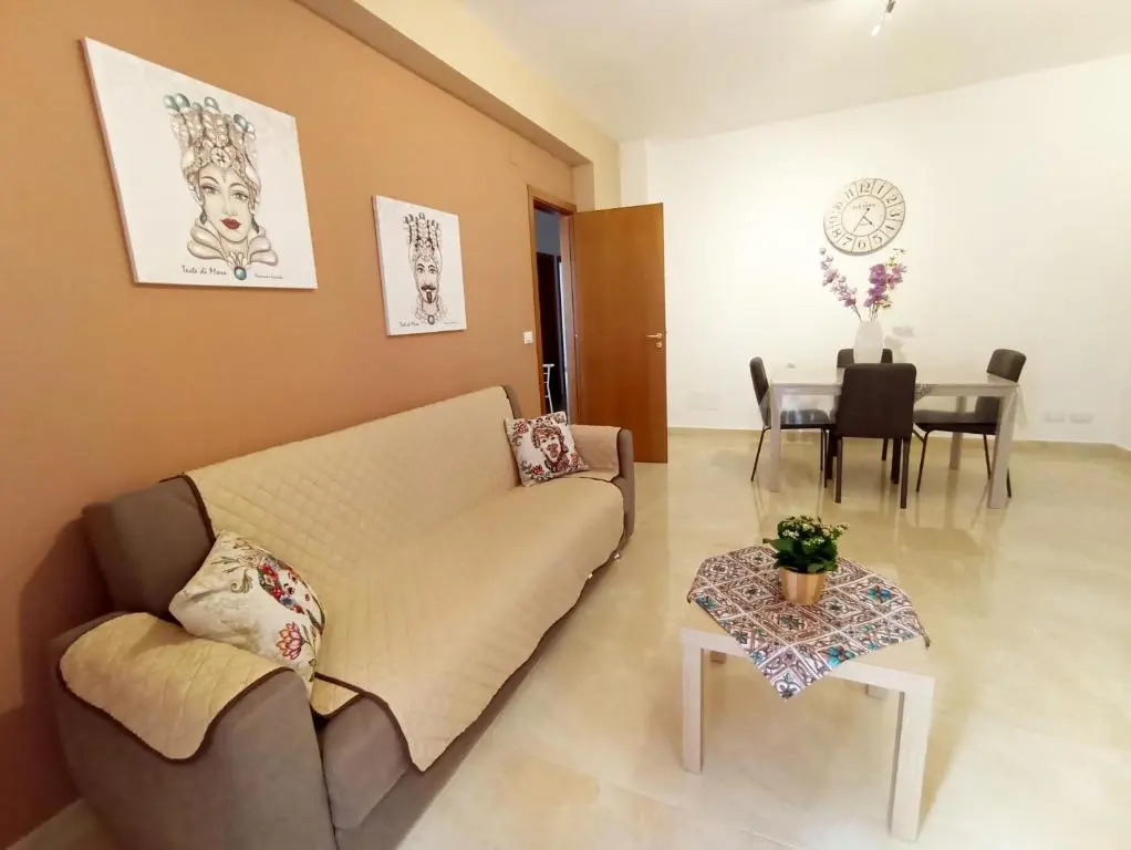 Marisol Apartment