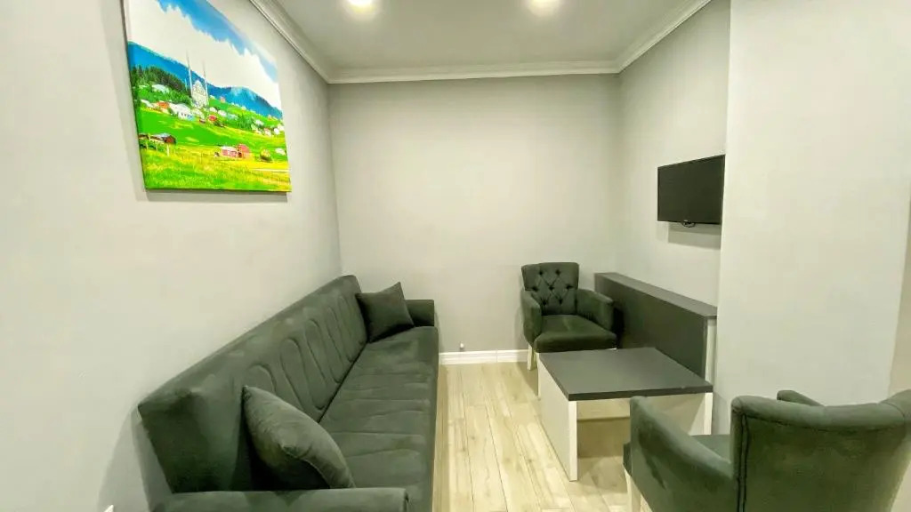 Heaven Suite Hotel