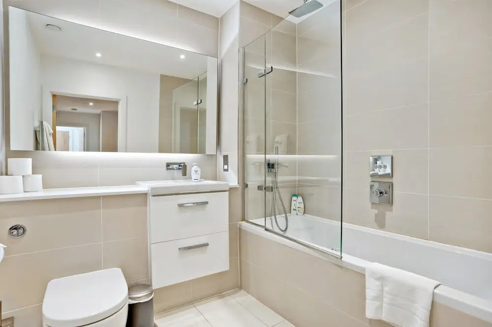 2 Bedroom Maida Vale Apartment With Patio