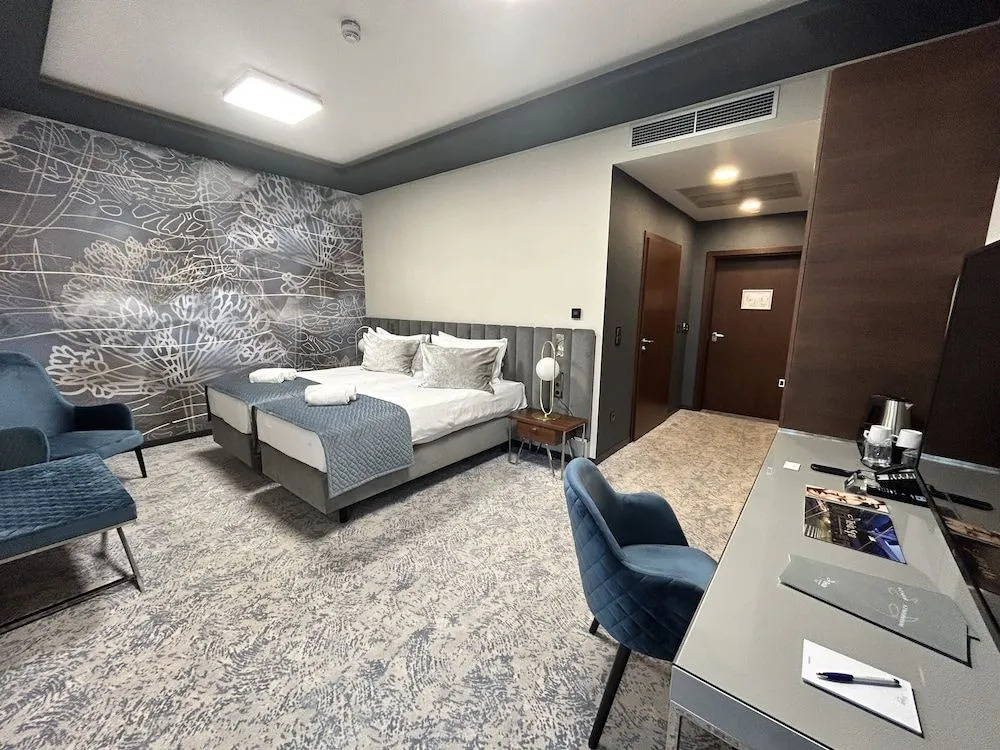 Tisia Hotel & Spa