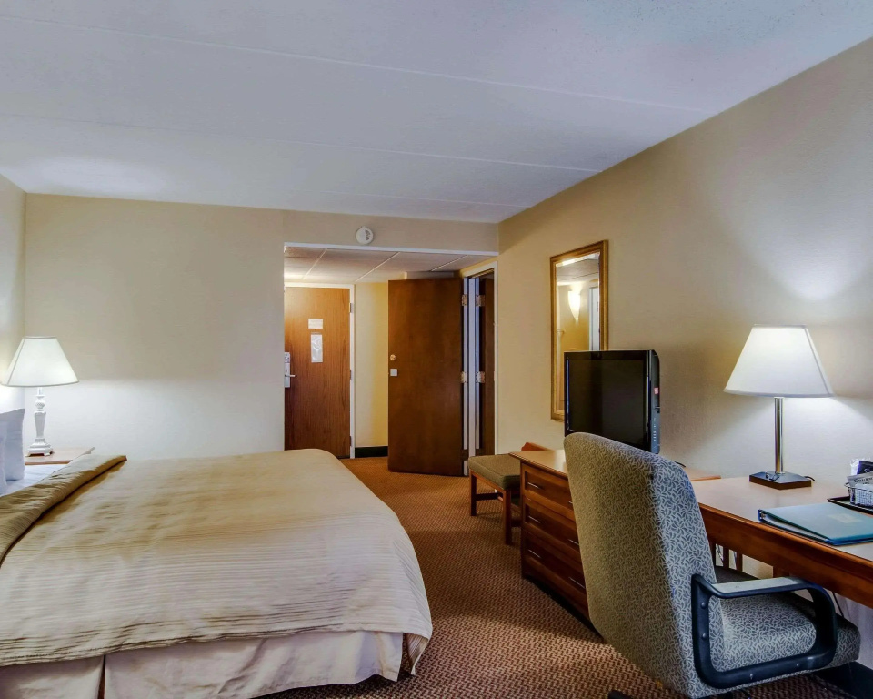 Quality Hotel and Conference Center Bluefield