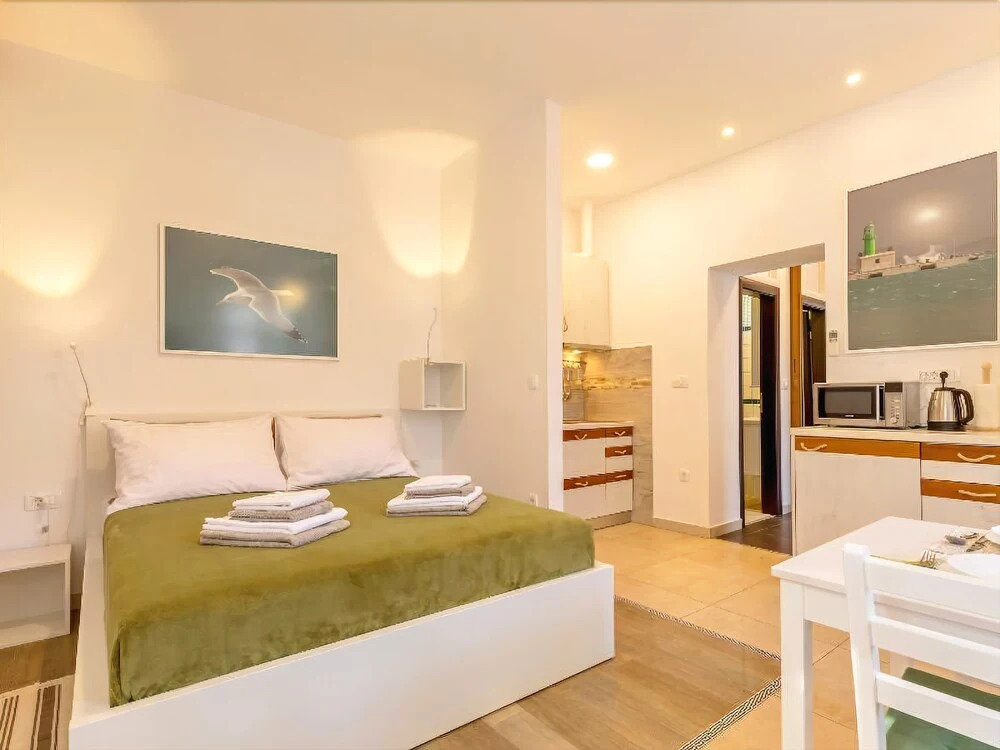Apartments Maja