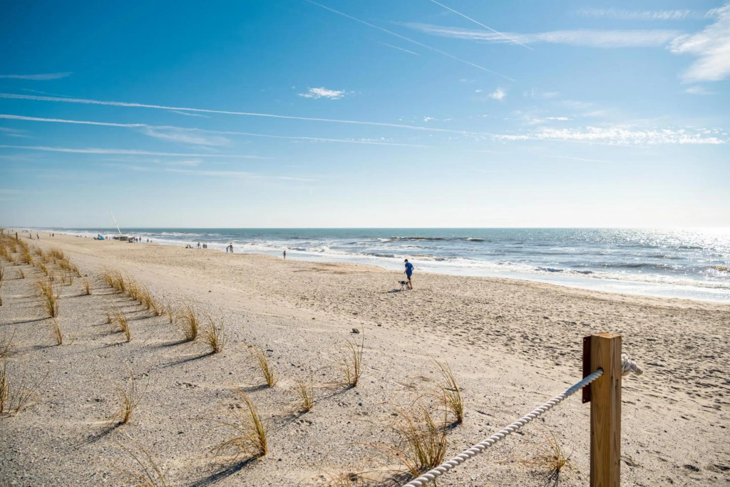 Once Upon A Tide by Oak Island Accommodations