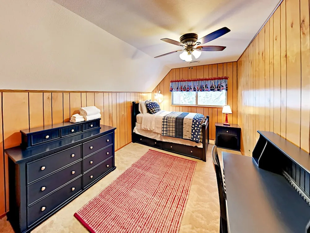 Conifer - 4 Br Home