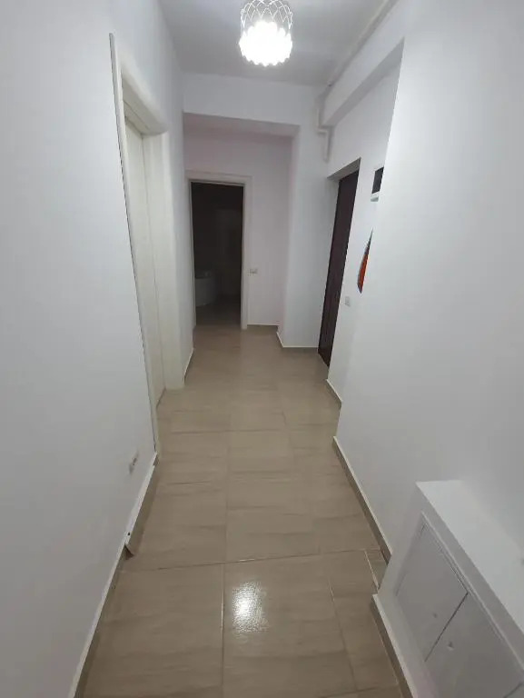Apartament 3 camere militari residence