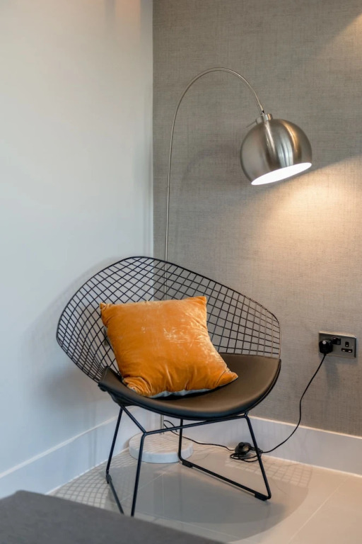 Silver Lining - Penthouse with parking