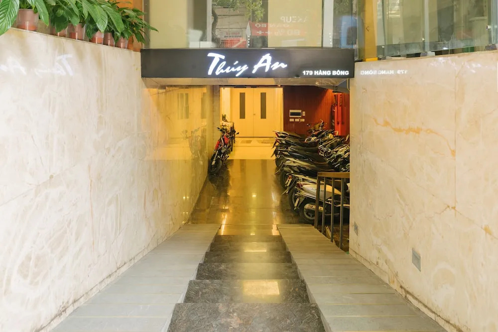 Thuy An Apartments