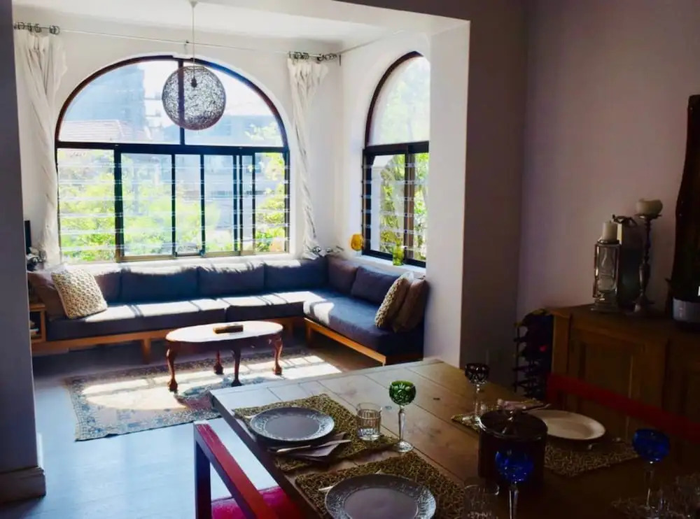 Charming 2 Bedroom Apartment in Bantry Bay