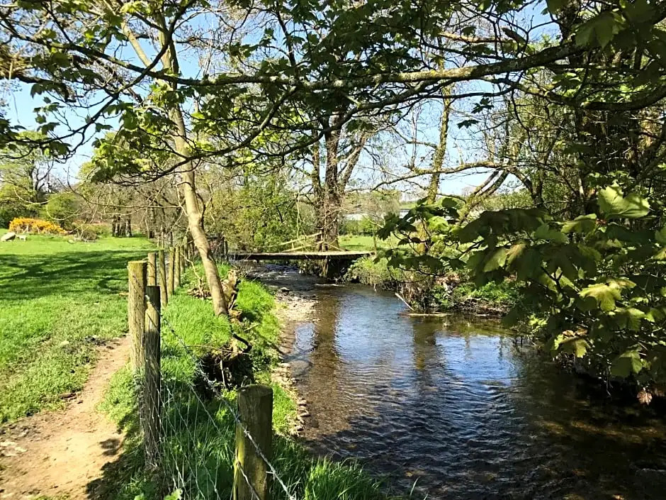 Maesyfelin Isaf B&B