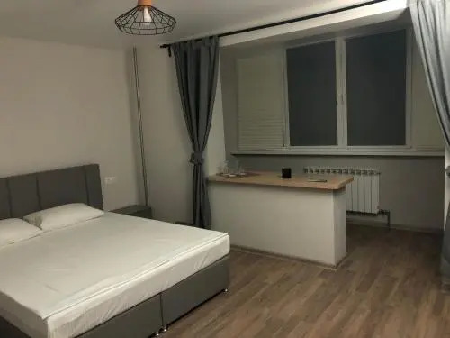 CM's Hotel