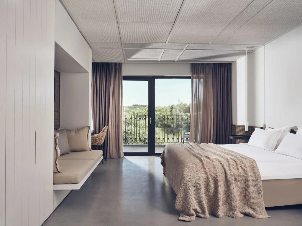 Zante Maris Suites