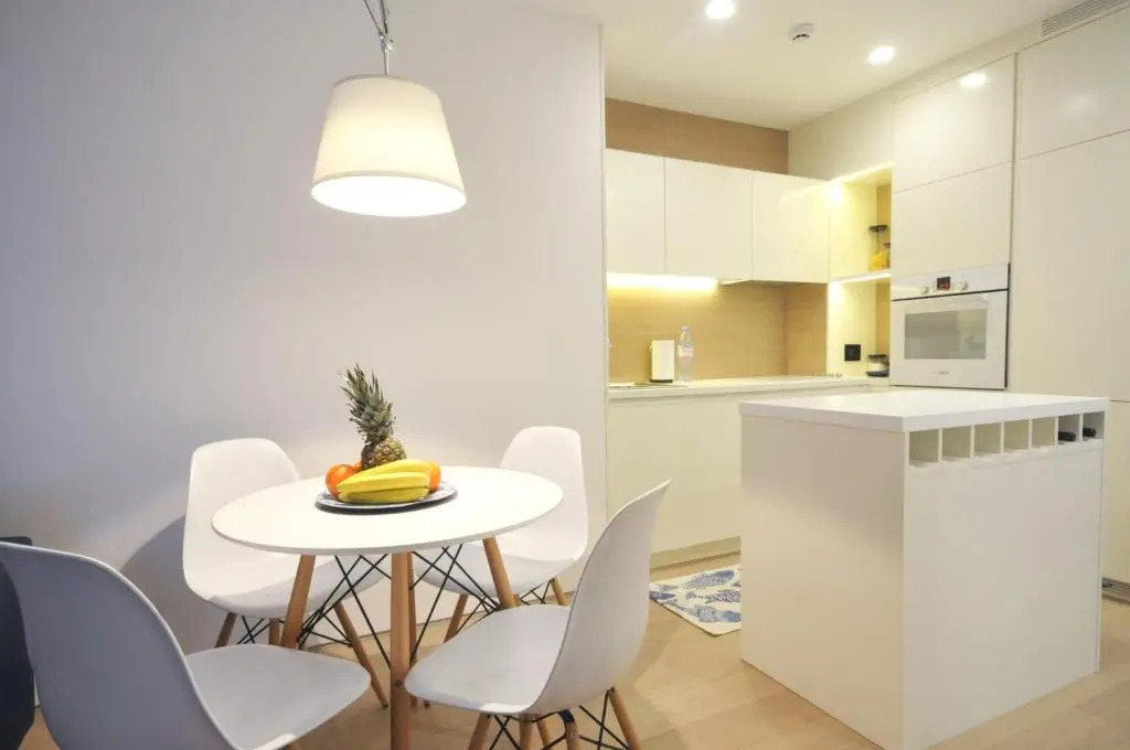 Leona Residences Apartment