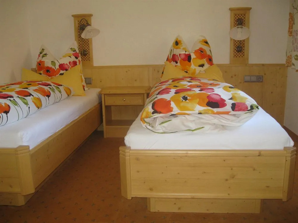 Tourist Hotel Boehm