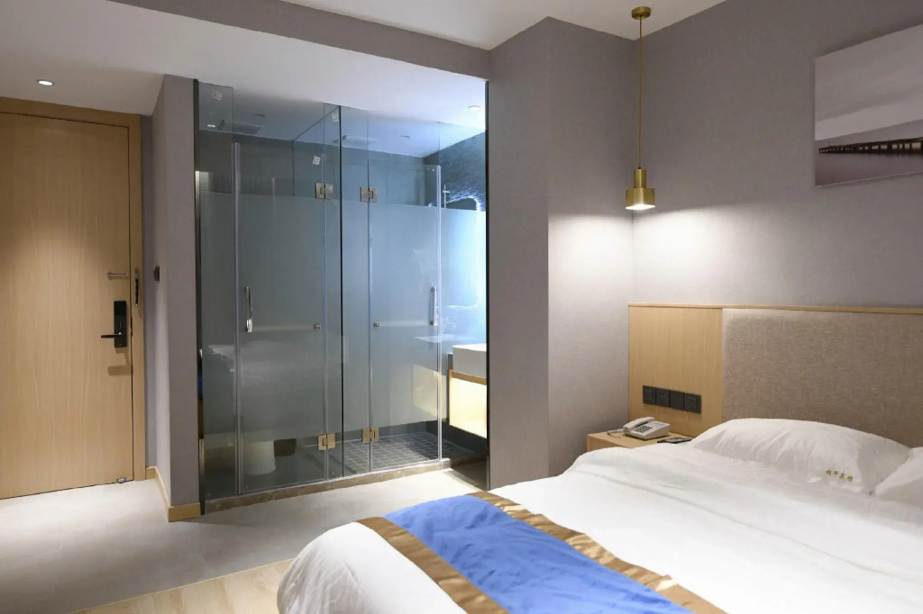 Shell Hotel Shanghai Normal University Hongcao Road Metro Station Guiping Road