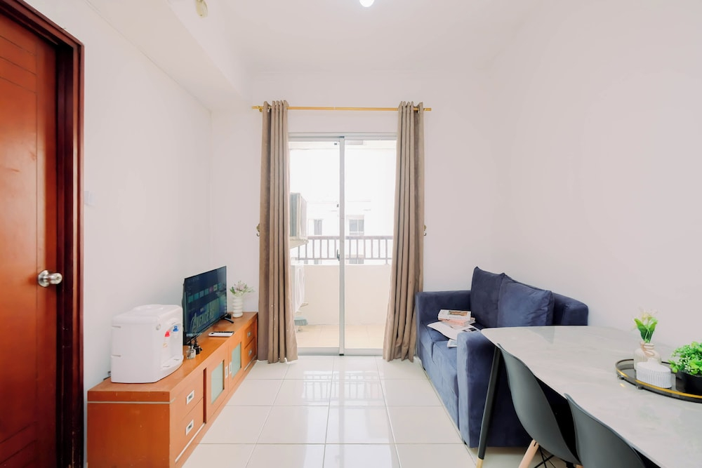 Strategic 1Br Apartment At Marina Ancol
