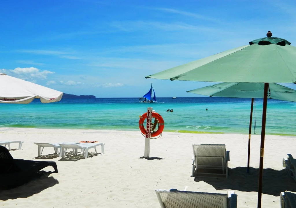 Sunvilla beachfront hotel