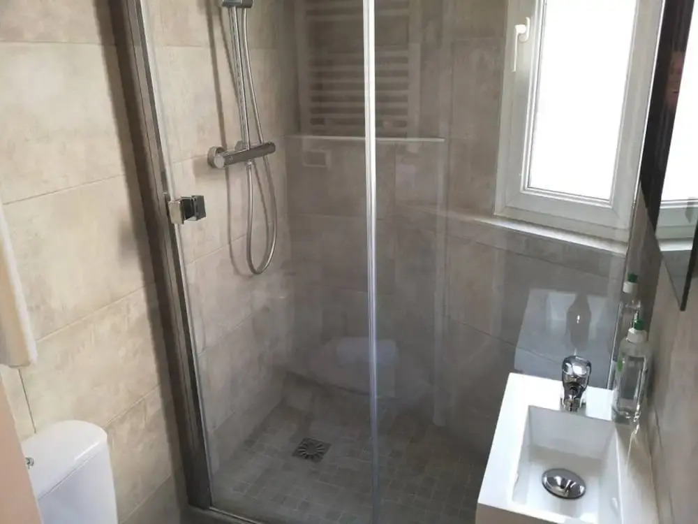Renovated Studio Near Buttes Chaumont