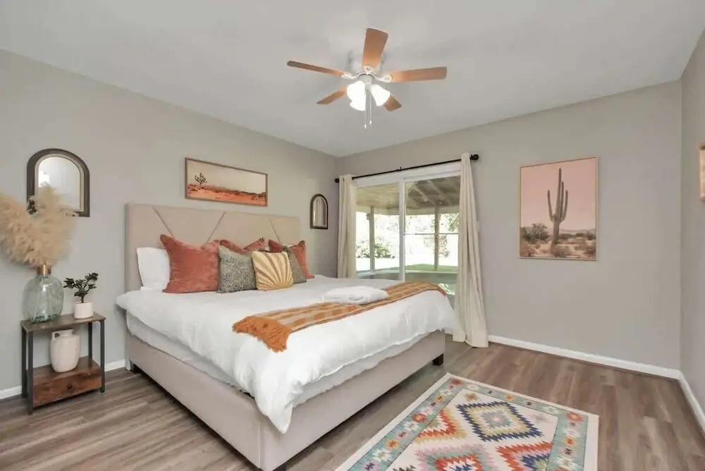 4 BR Luxury Home in Friendswood