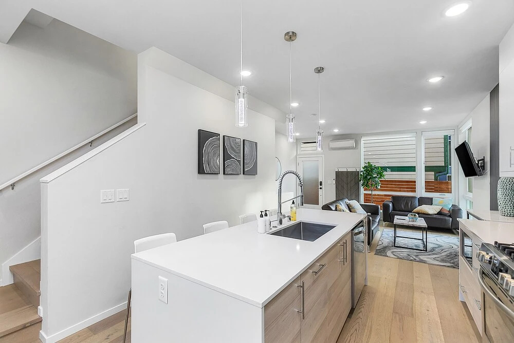 Modern 3BR - Walk to Light Rail w/EV Charger & Parking