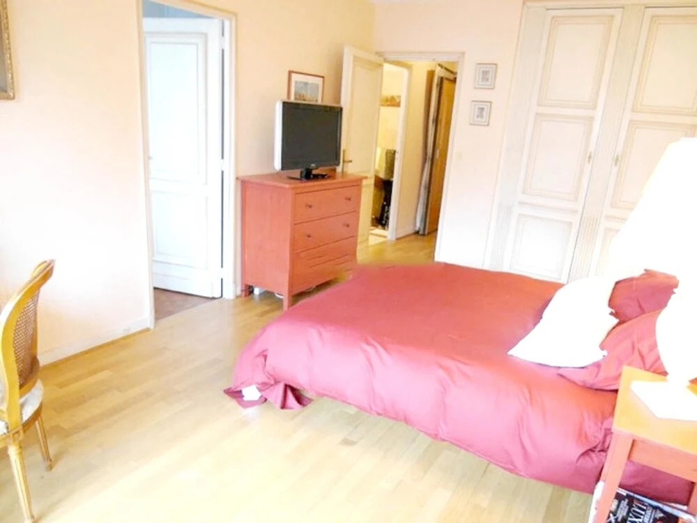 Apartment With one Bedroom in Paris, With Furnished Garden and Wifi