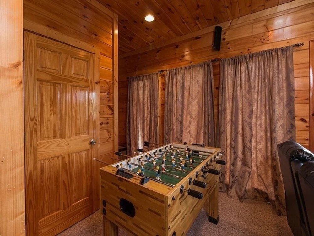 Splash Country 4 Bedrooms 4 Bathrooms Cabin