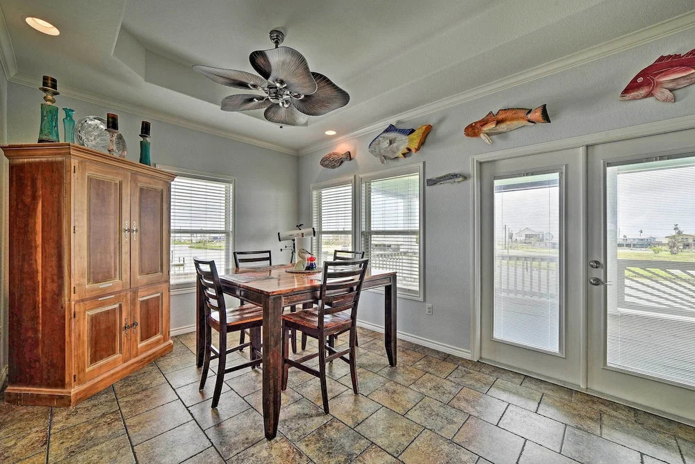 Waterfront Rockport Home w/ Deck & Boat Ramp!