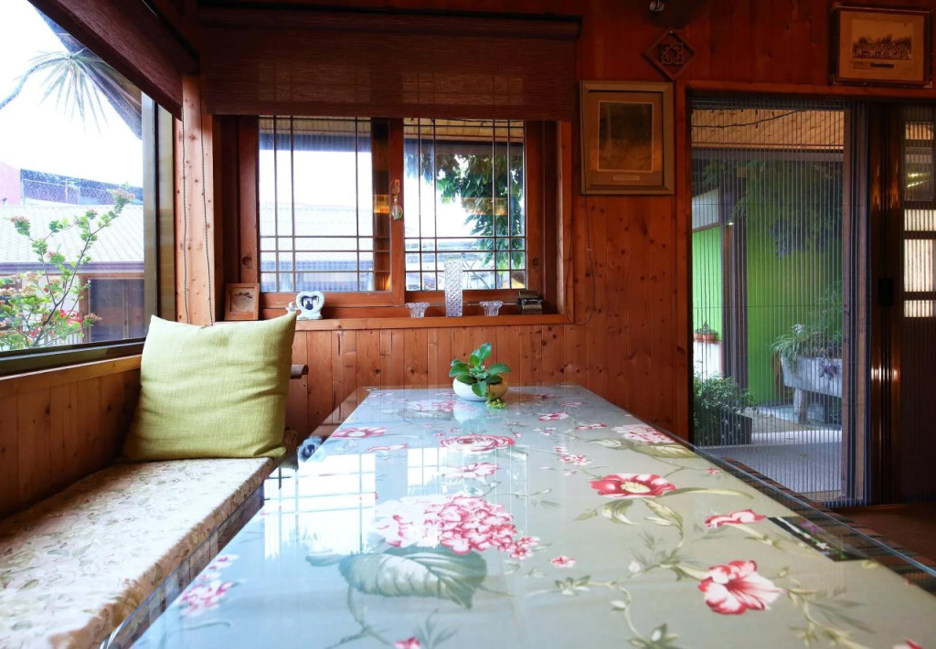 Jasmine Orange B&B