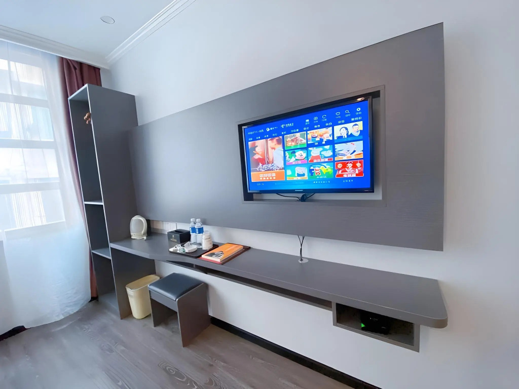 GreenTree Inn HanZhong Railway Station BeiYiHuan Road Express Hotel