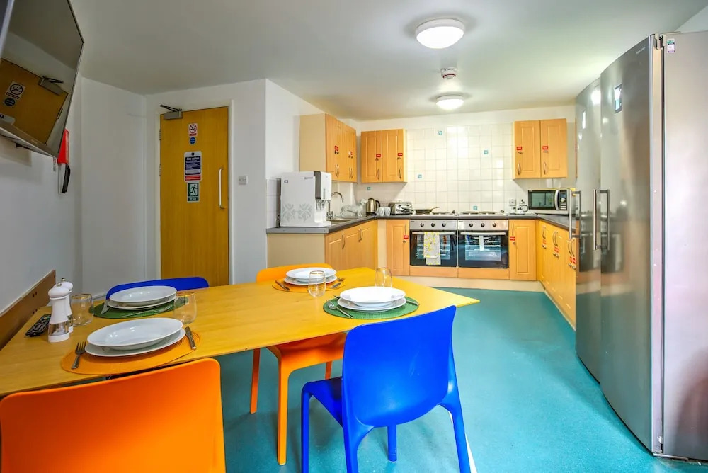 Cosy Rooms for STUDENTS ONLY-Southampton