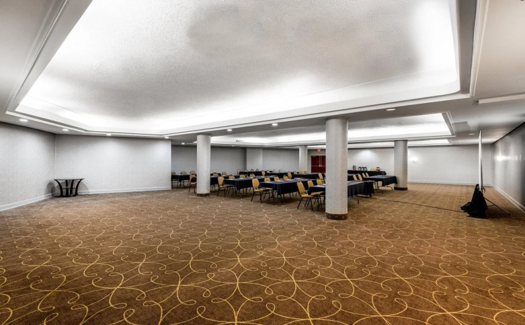 Country Inn & Suites by Radisson, Downtown Albany New York