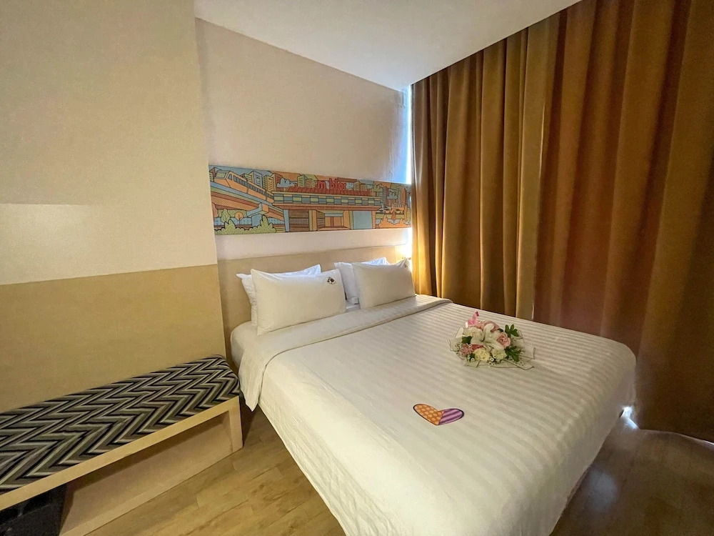 Maxone Premier Melawai