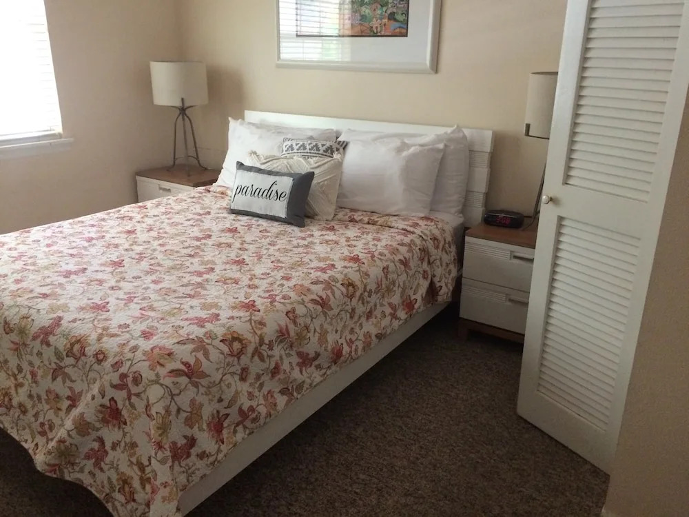 Tradewinds Beach Resort
