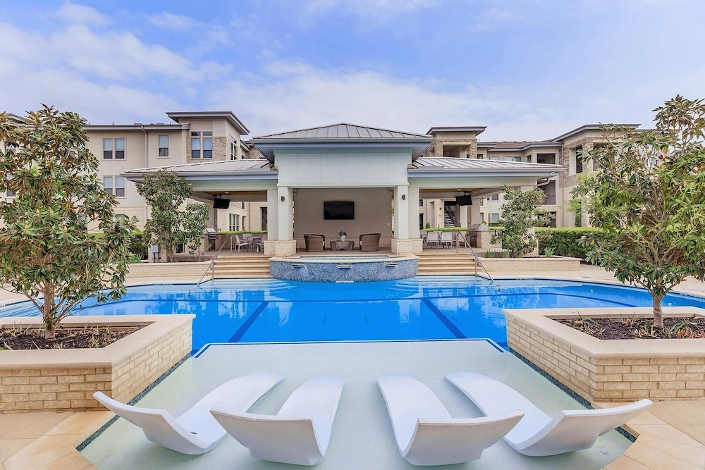 Landing Apartments Conroe Near Panorama Village