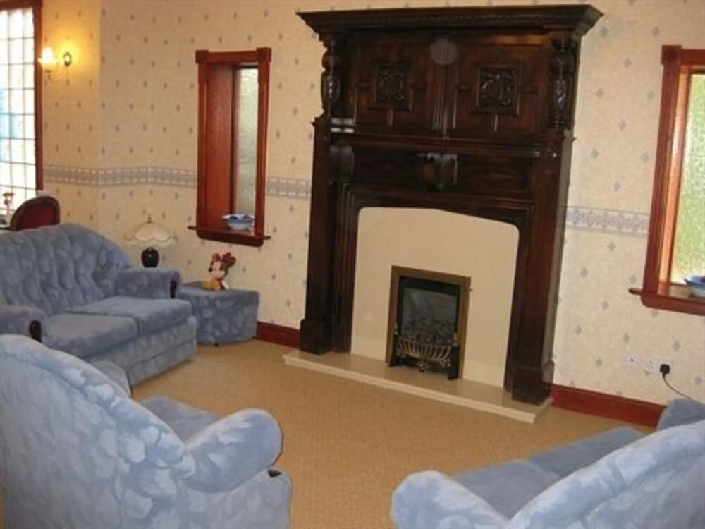 The Ashmount