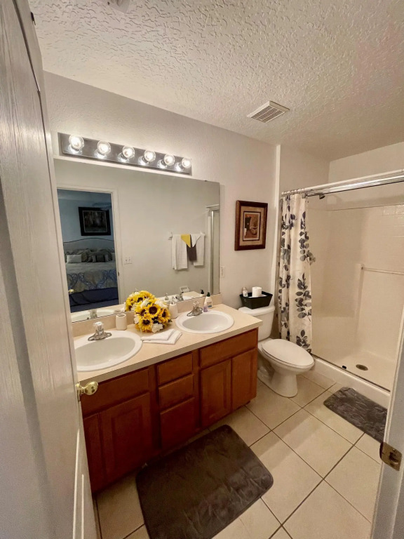 Grand Holiday 4BD Pool Home at Disney & Universal