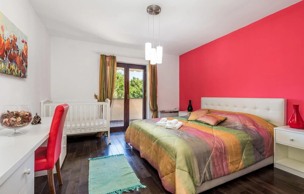 Cozy Home In Icici With Sauna