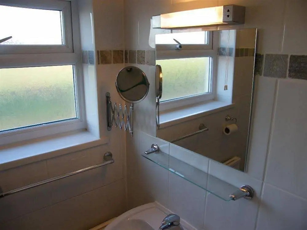 The Emsworth Hotel